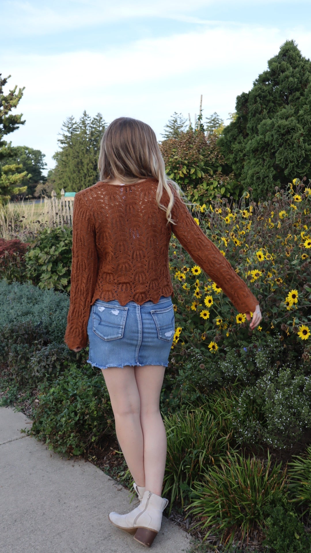 Bow & Brew Cardigan